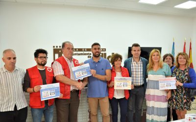 Funredis, Sense Barreres y Cruz Roja reciben el dinero recaudado en la carrera solidaria entre Elda y Petrer