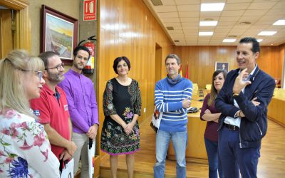 El Ayuntamiento recibe a los profesores de Francia e Italia que participan en el Programa Erasmus Plus junto al IES La Torreta