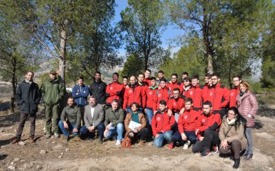 El Ayuntamiento, en colaboración con el CIPFP Valle de Elda, ha gestionado la zona del Monte de la Lobera para adecuarla la legislación de prevención contra incendios