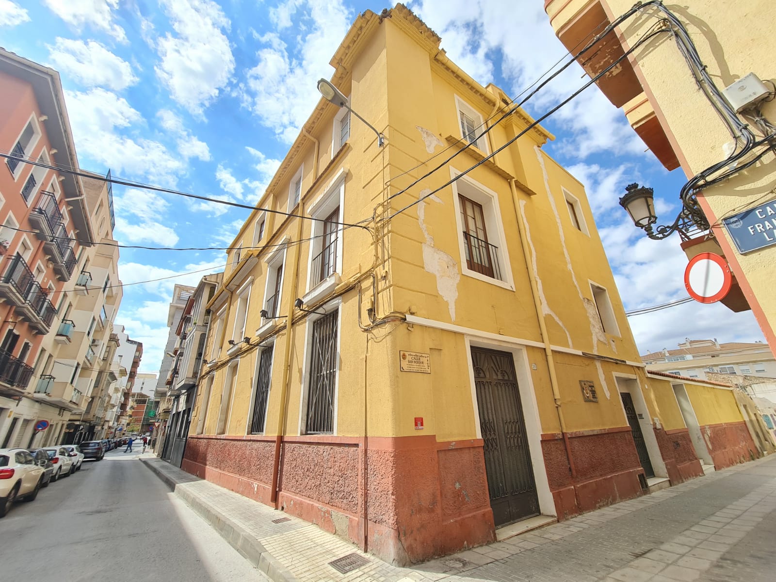 El Ayuntamiento de Elda realiza un estudio estructural del  Hospital de Pobres para afrontar su rehabilitación dentro del Plan ‘Elda Renace’